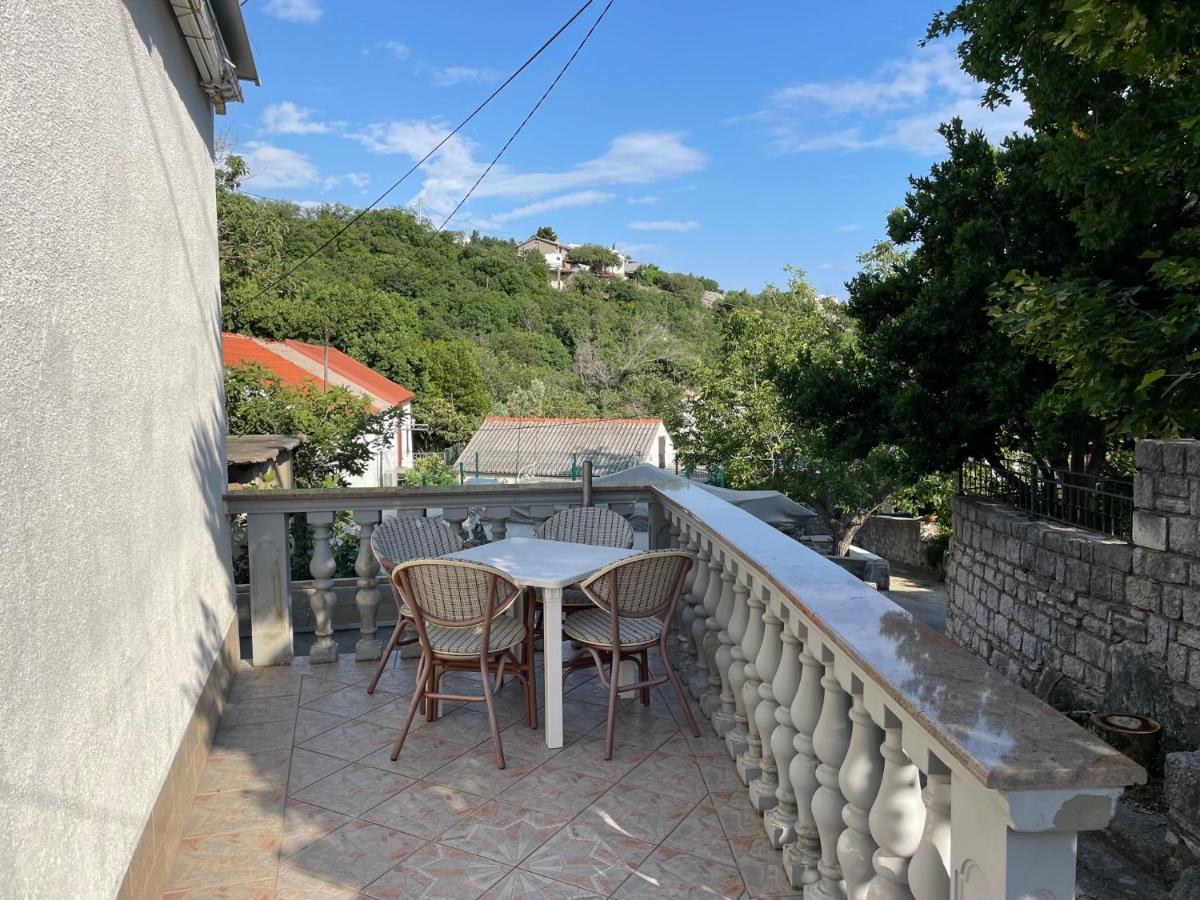 Holiday Home Noeli & Diego Karlobag Bagian luar foto